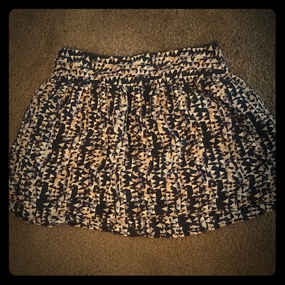 Geometric print skirt